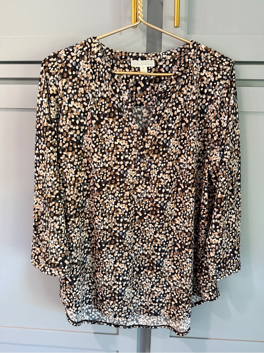 Dana Buchman Black and Beige Printed V-Neck Women’s Blouse Sz XL